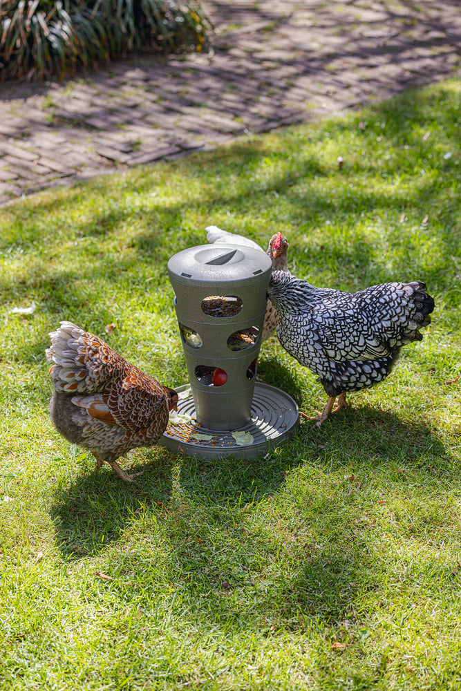 Comedero Torre Gallinas 100 % Reciclado - imagen 14