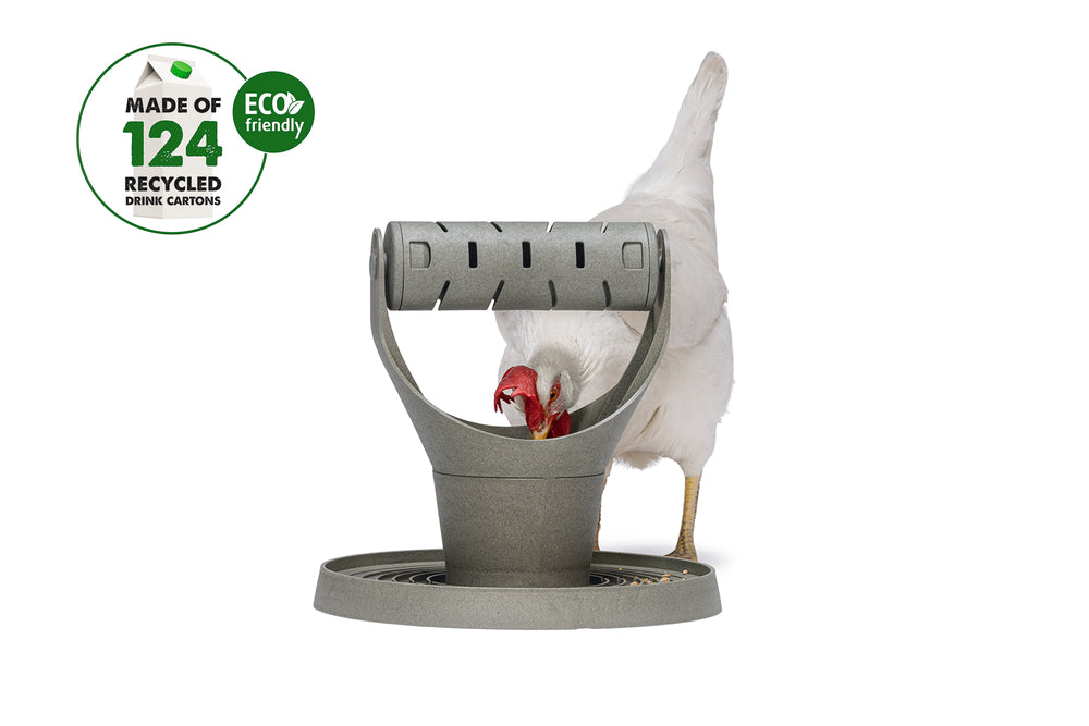 Comedero / Distribuidor Snacks Para Gallinas 100 % Reciclado - imagen 4