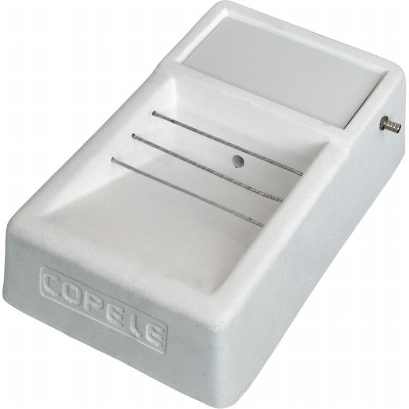 Bebederos de campo para perdices - modelo Rectangular, material Hormigon - referencia 70669 - Copele